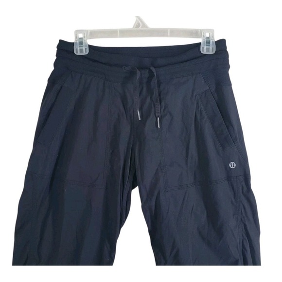 Lululemon Yoga Studio Dance Cropped Pants Sz 6 29-34 x19 Black Striped Stretch - Picture 4 of 8